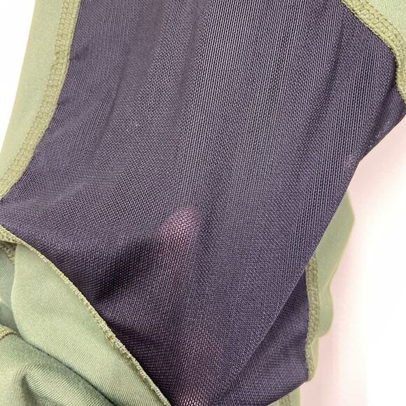 The Barre Code Army Green Leggings Black Mesh Knee - Picture 3 of 5